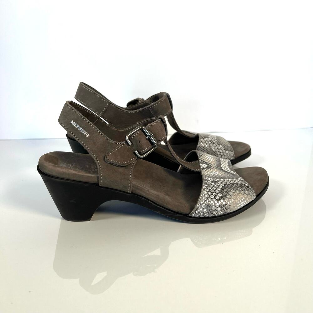 Mephisto women’s leather snake skin print adjustable straps sandals shoes. - Picture 3 of 6